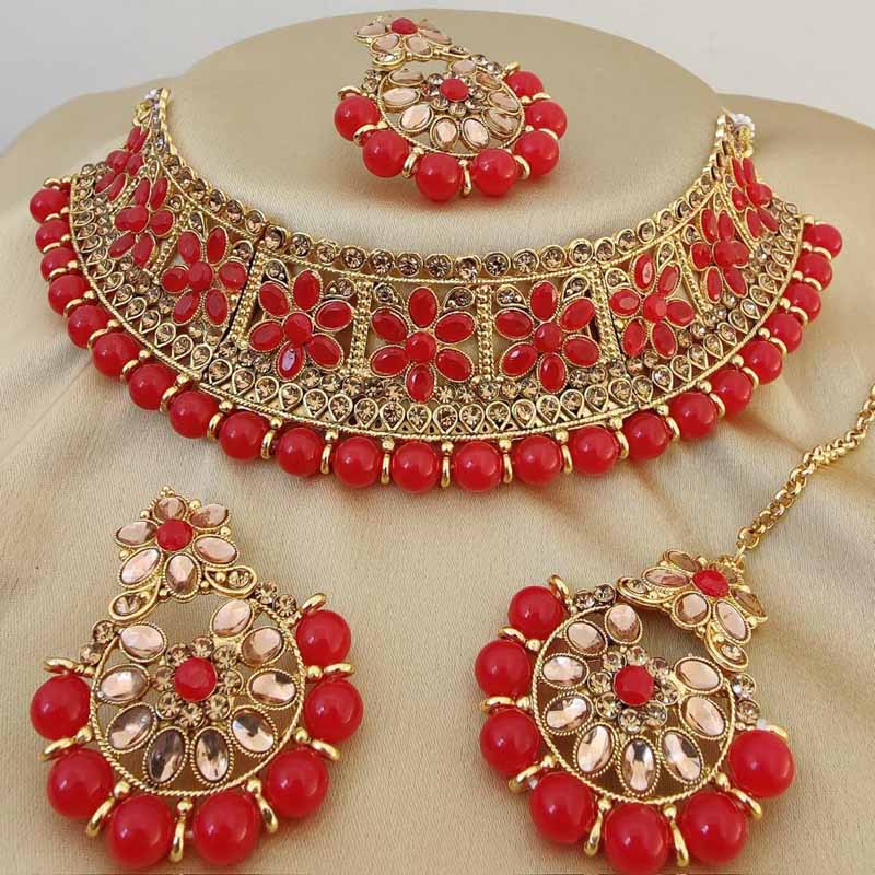 2Beautiful-Artificial-Jewellery-Set-Of-Crystal-Choker-Necklace-With-Earrings-amp-Maang-Tika-By-Itrend-Fashion-Golden-Red-Indianstrend.jpg